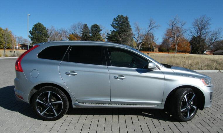 2015 Volvo XC60 Auto Sales LLC