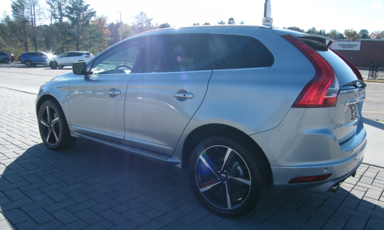 2015 Volvo XC60 Auto Sales LLC