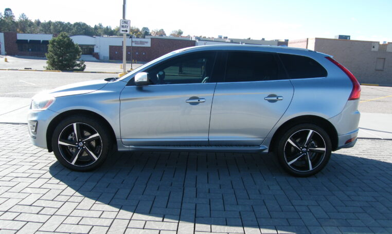 2015 Volvo XC60 Auto Sales LLC
