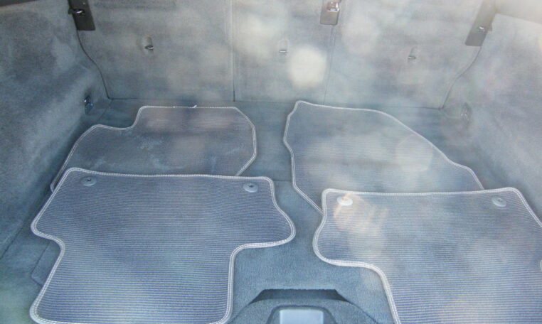 2015 Volvo XC60 Auto Sales LLC