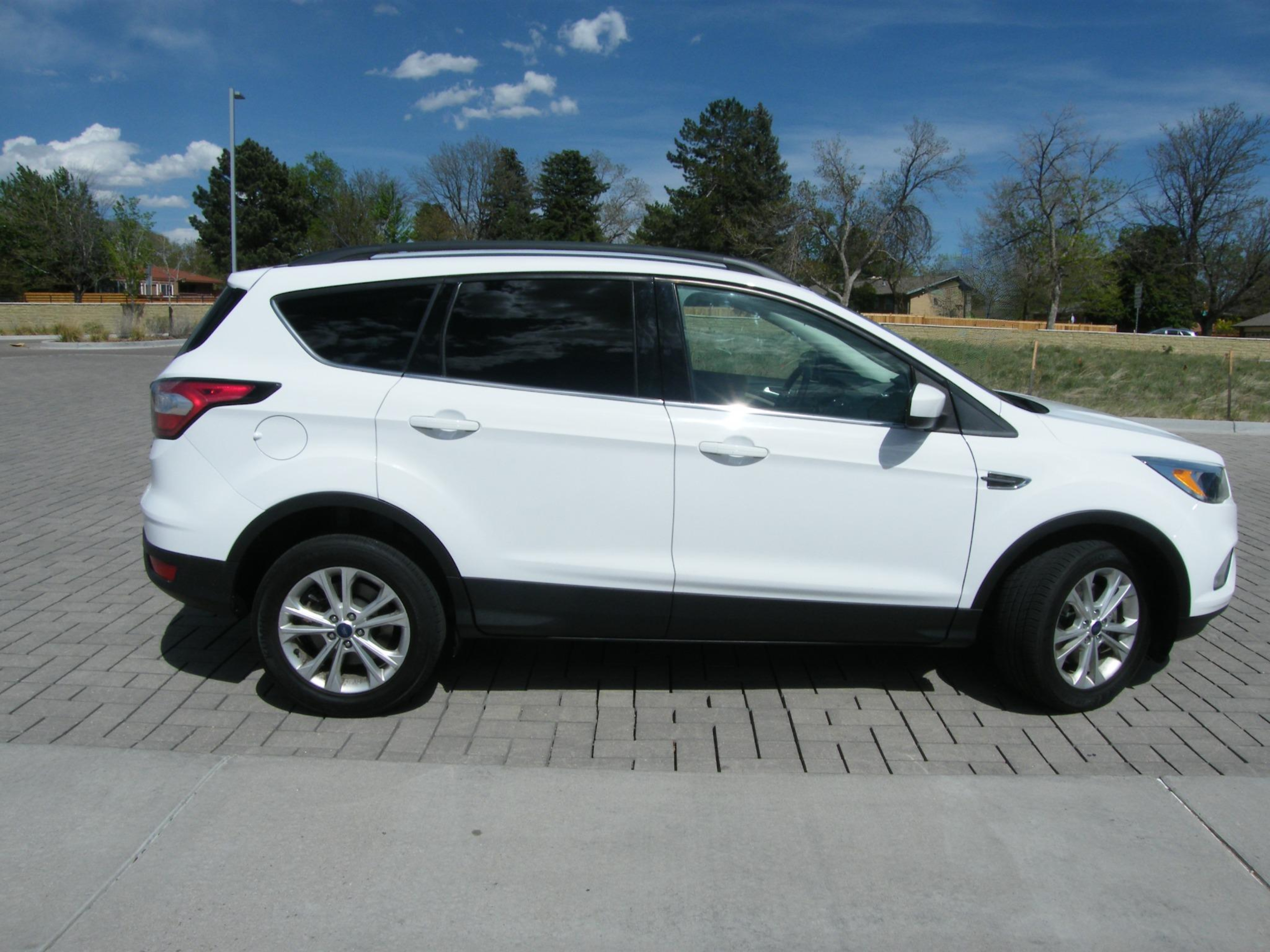 2018 Ford Escape SE - Photo 24