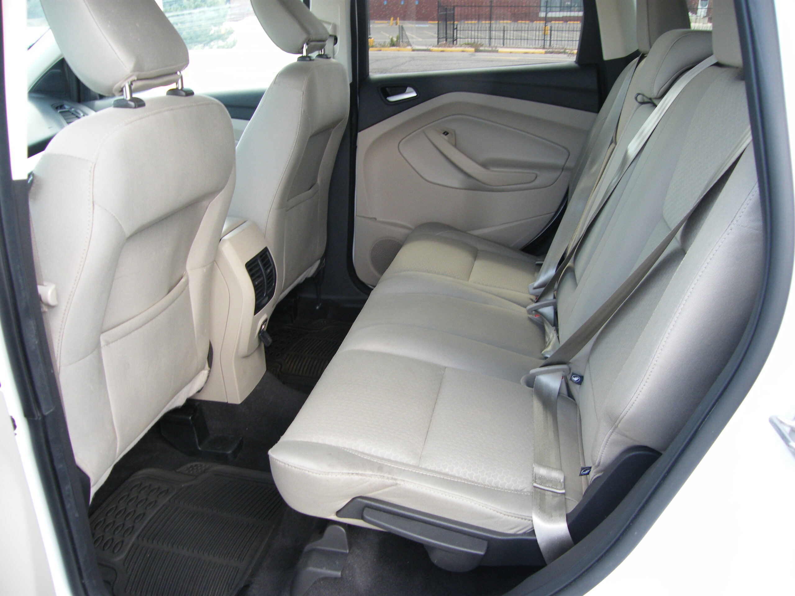 2018 Ford Escape SE - Photo 11