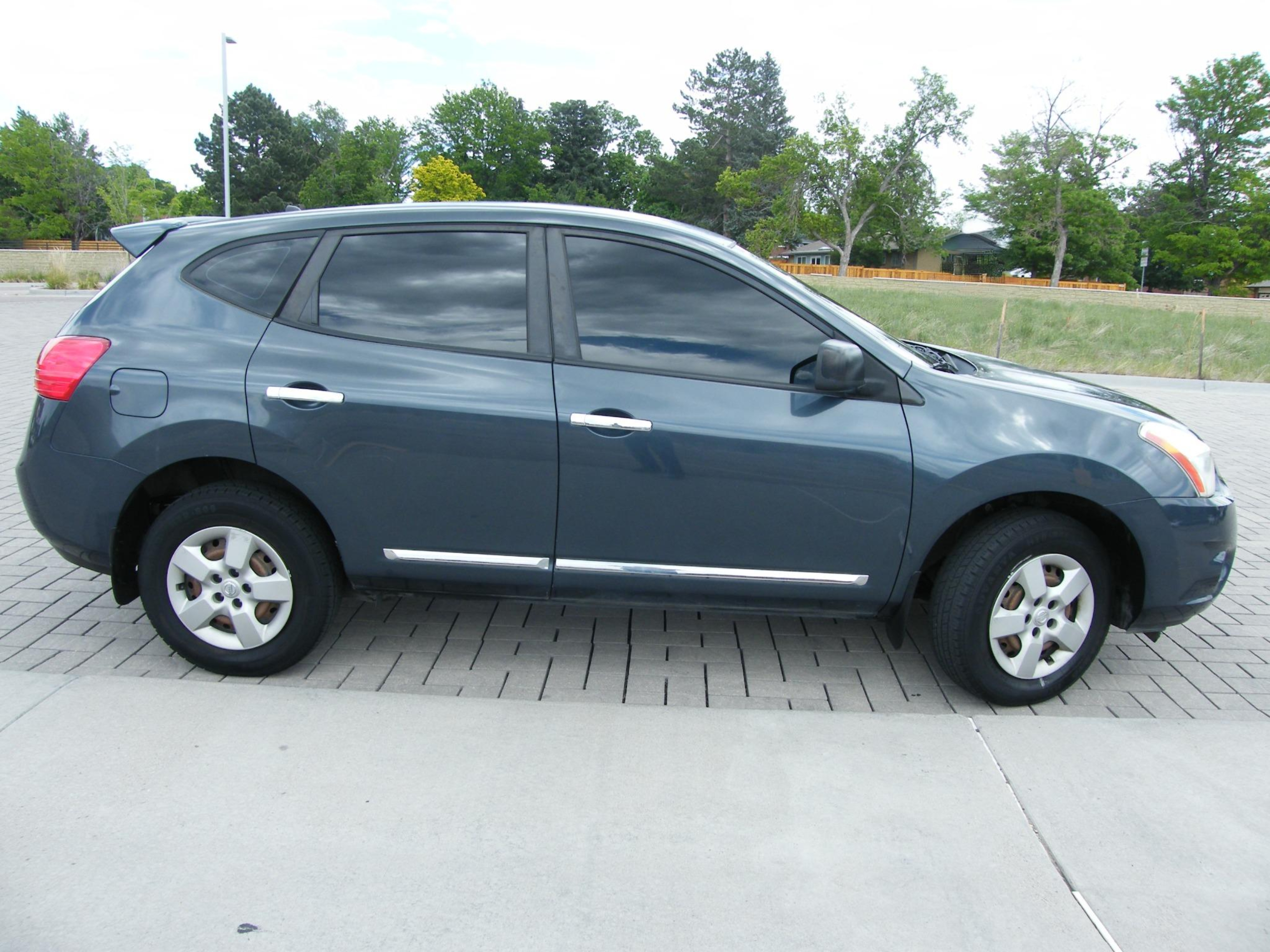 2013 Nissan Rogue S - Photo 24