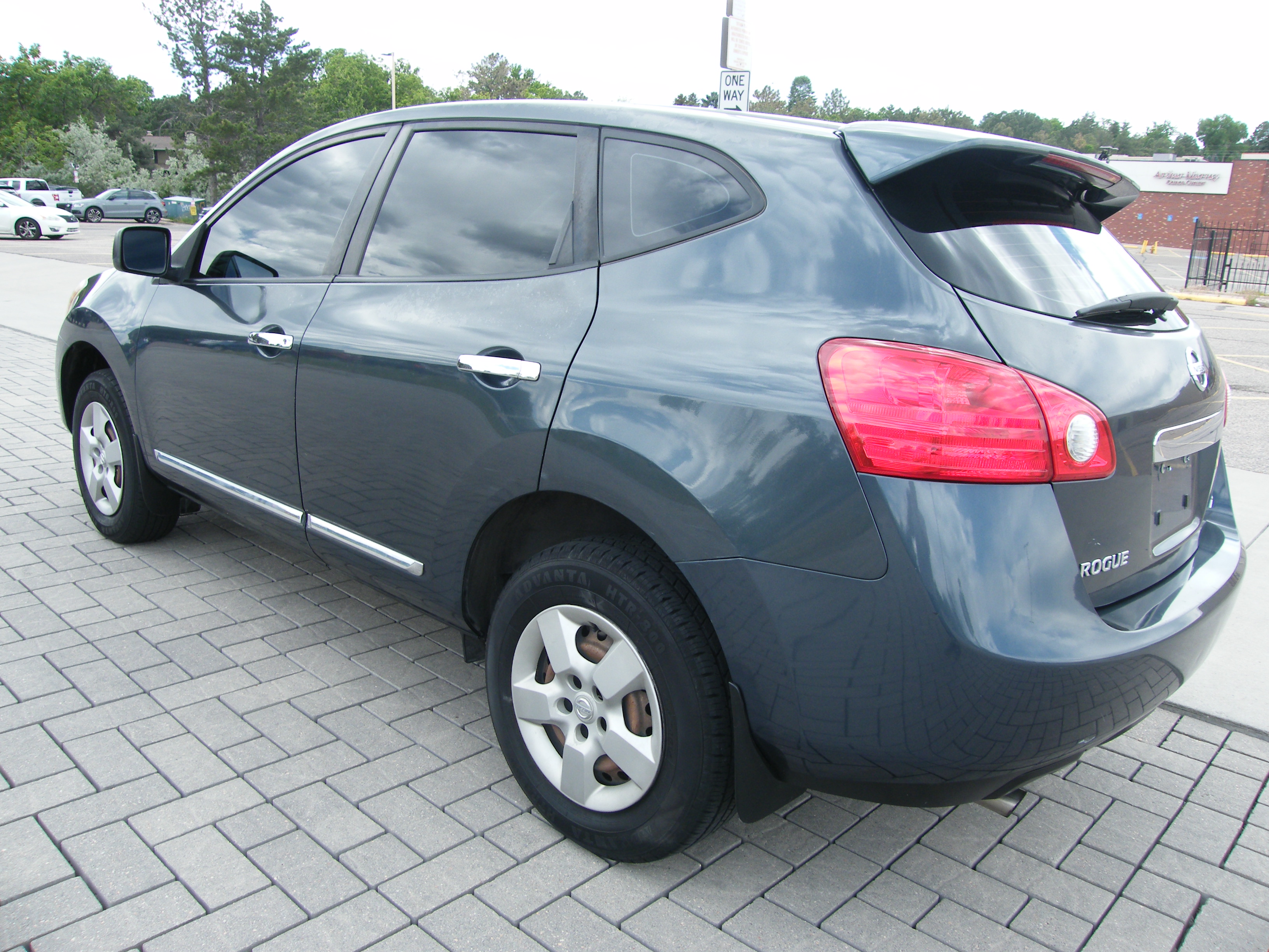 2013 Nissan Rogue S - Photo 27