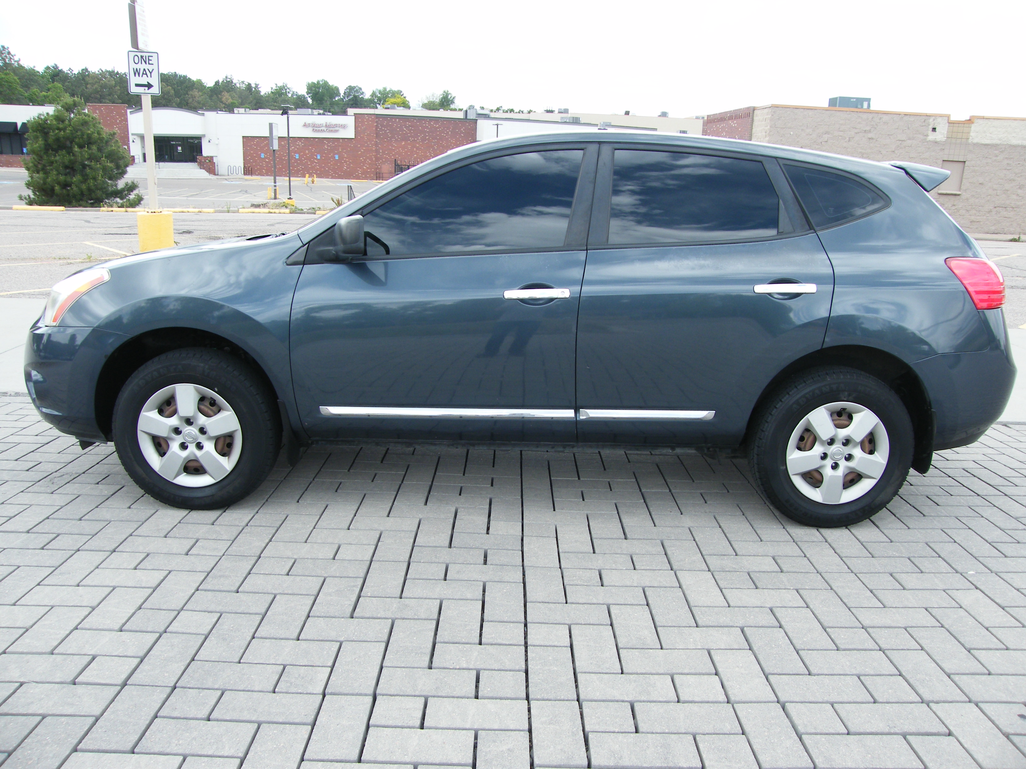 2013 Nissan Rogue S - Photo 28