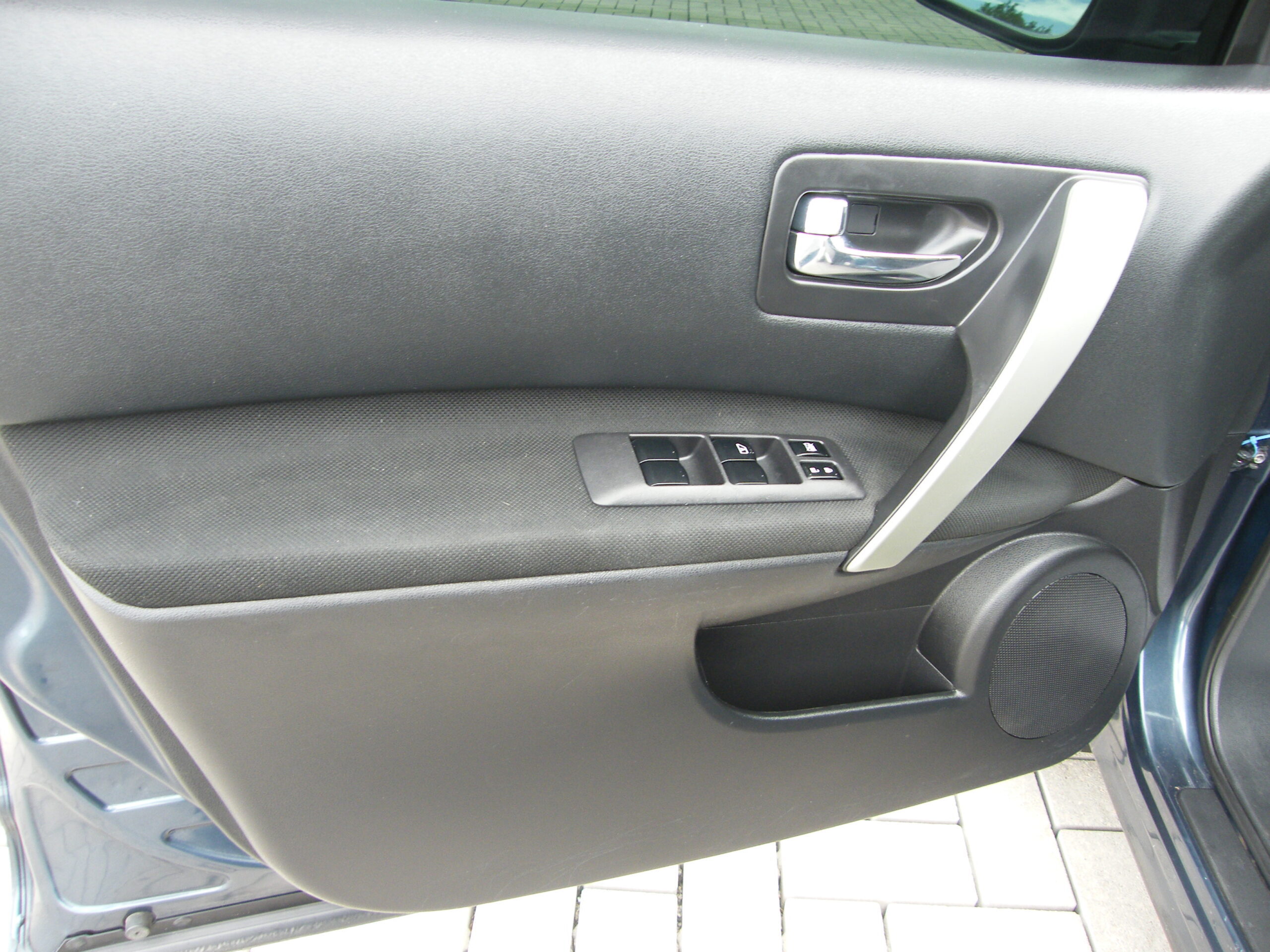 2013 Nissan Rogue S - Photo 10