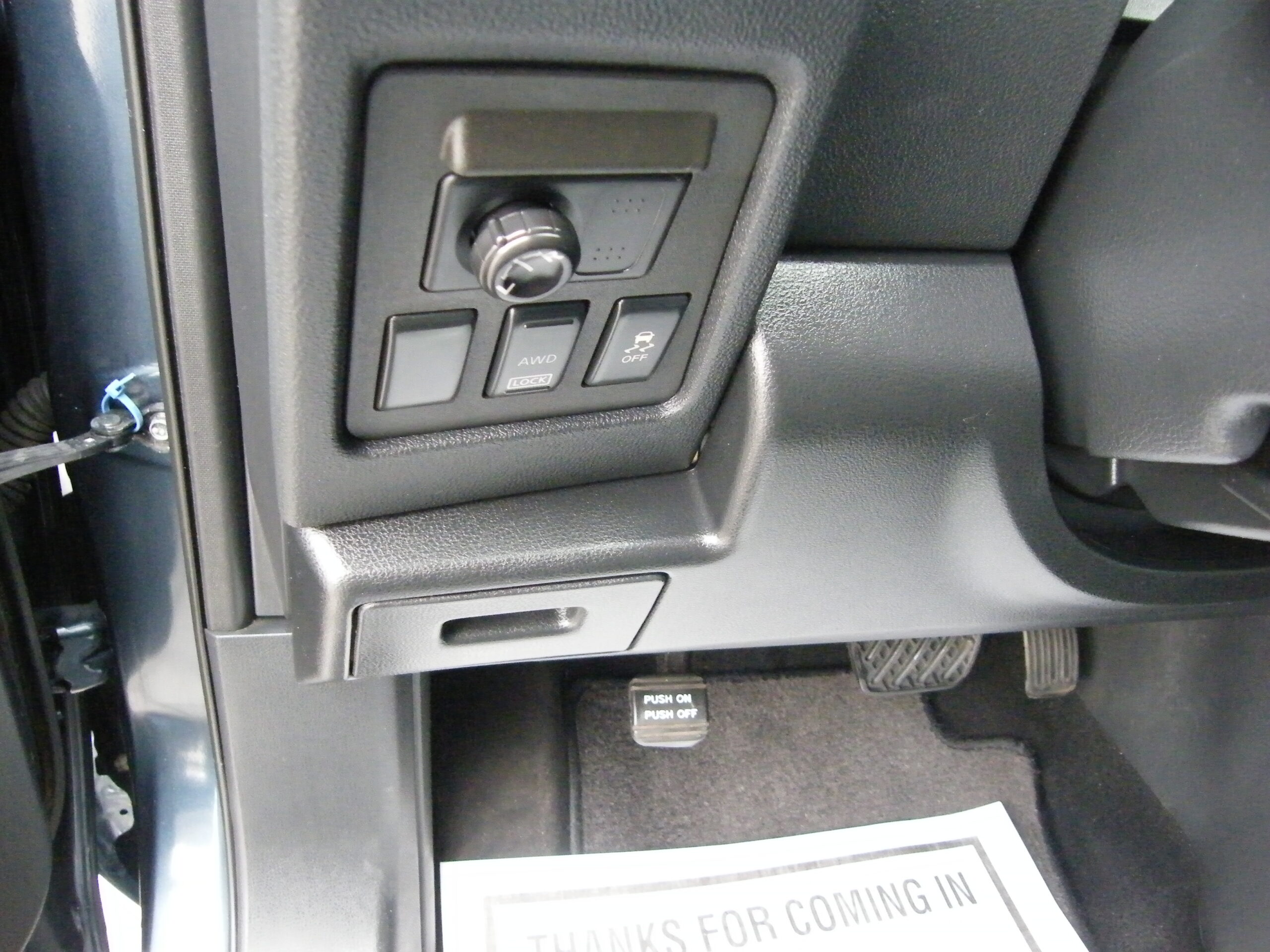 2013 Nissan Rogue S - Photo 18