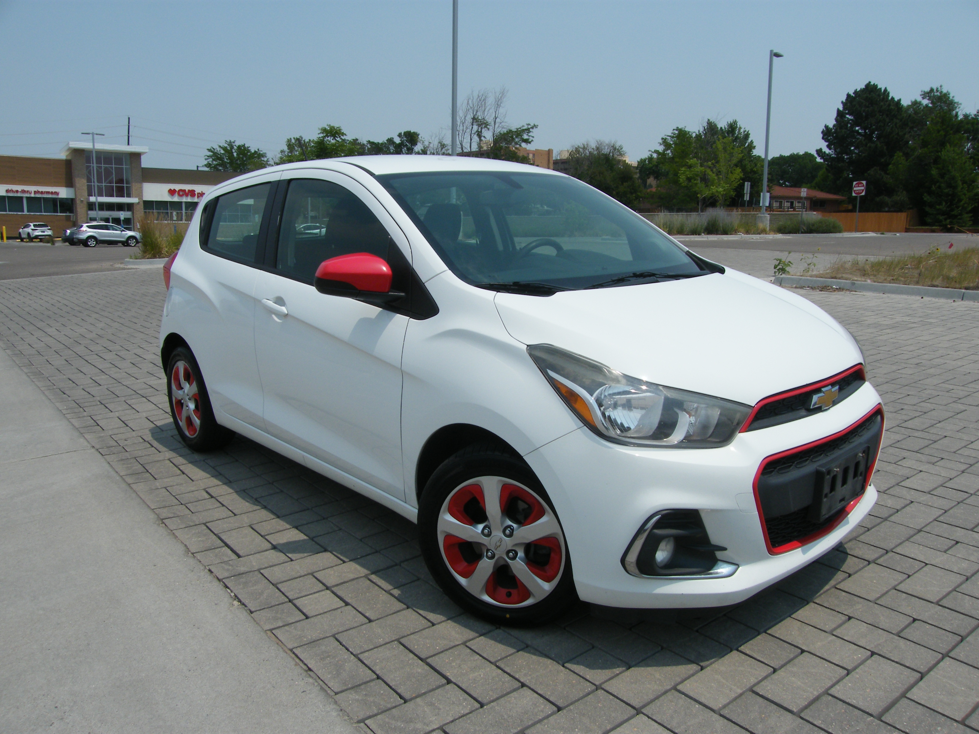 2016 Chevrolet Spark 1LT - Photo 24