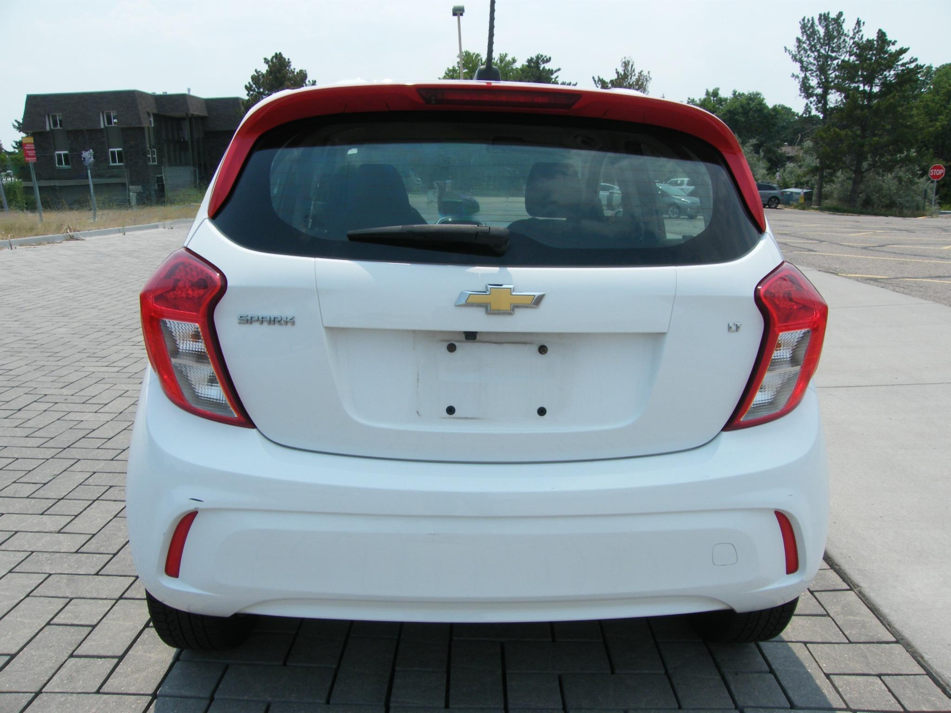 2016 Chevrolet Spark 1LT - Photo 27