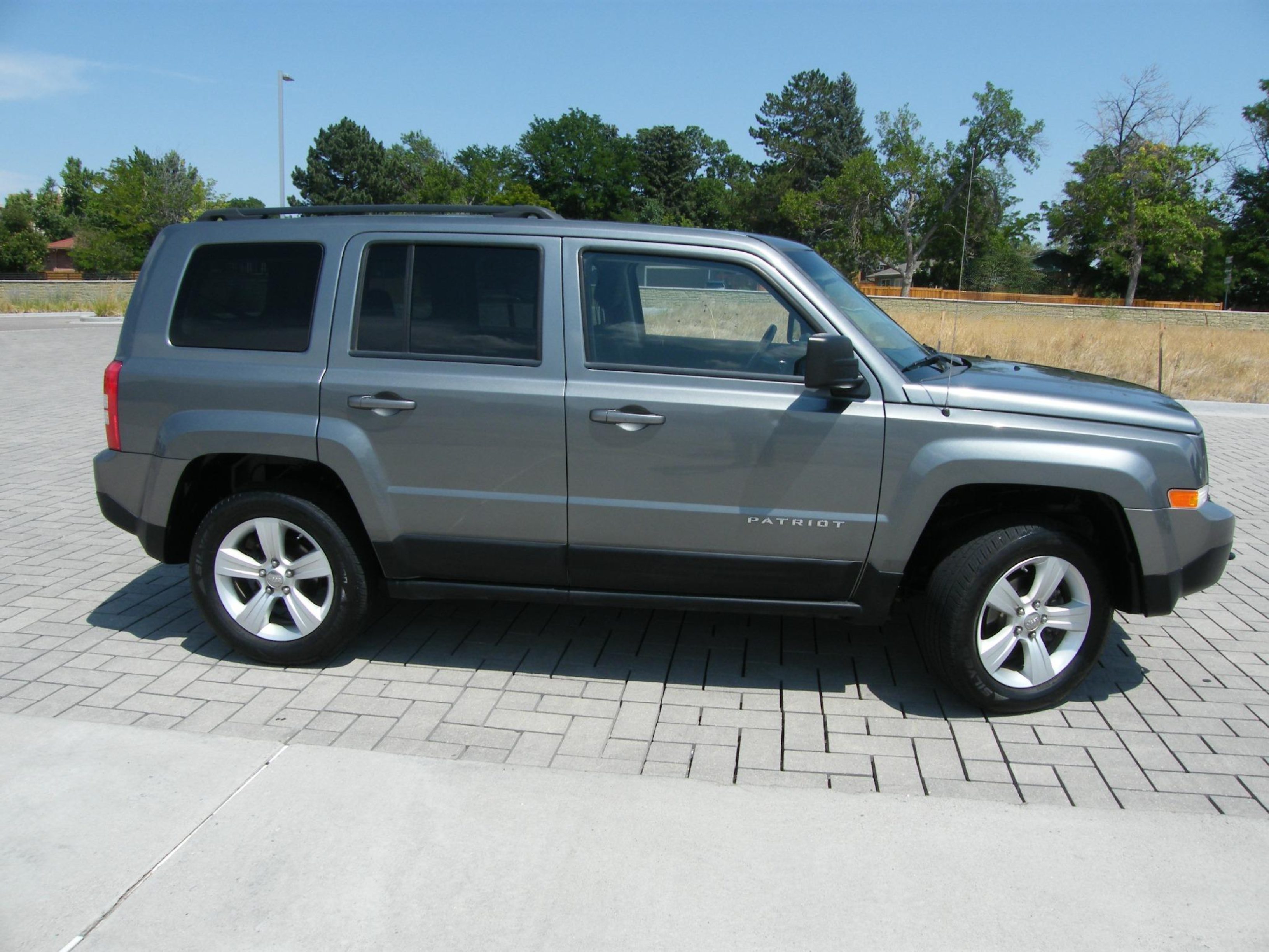 2012 Jeep Patriot Latitude - Photo 23