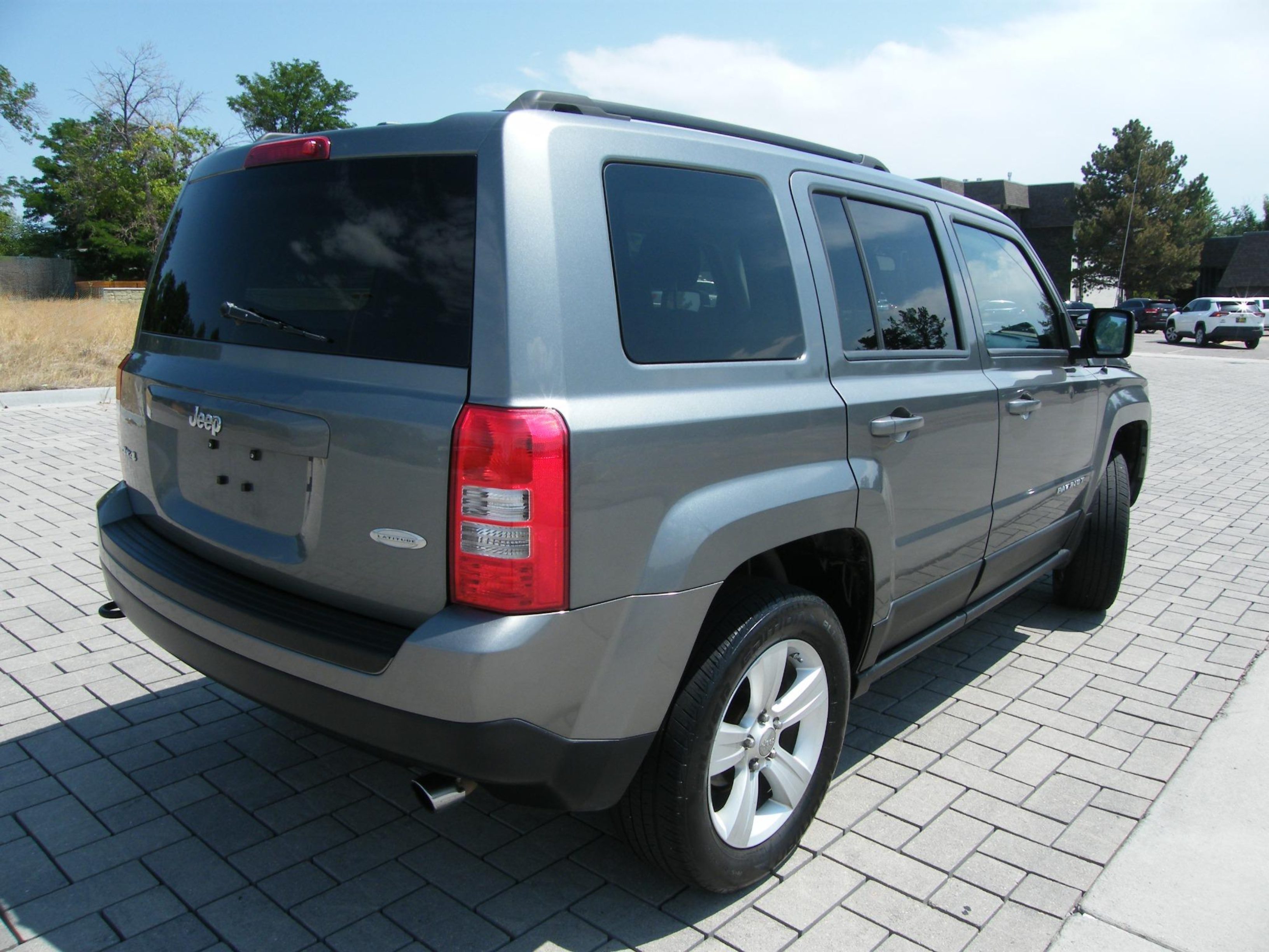 2012 Jeep Patriot Latitude - Photo 24