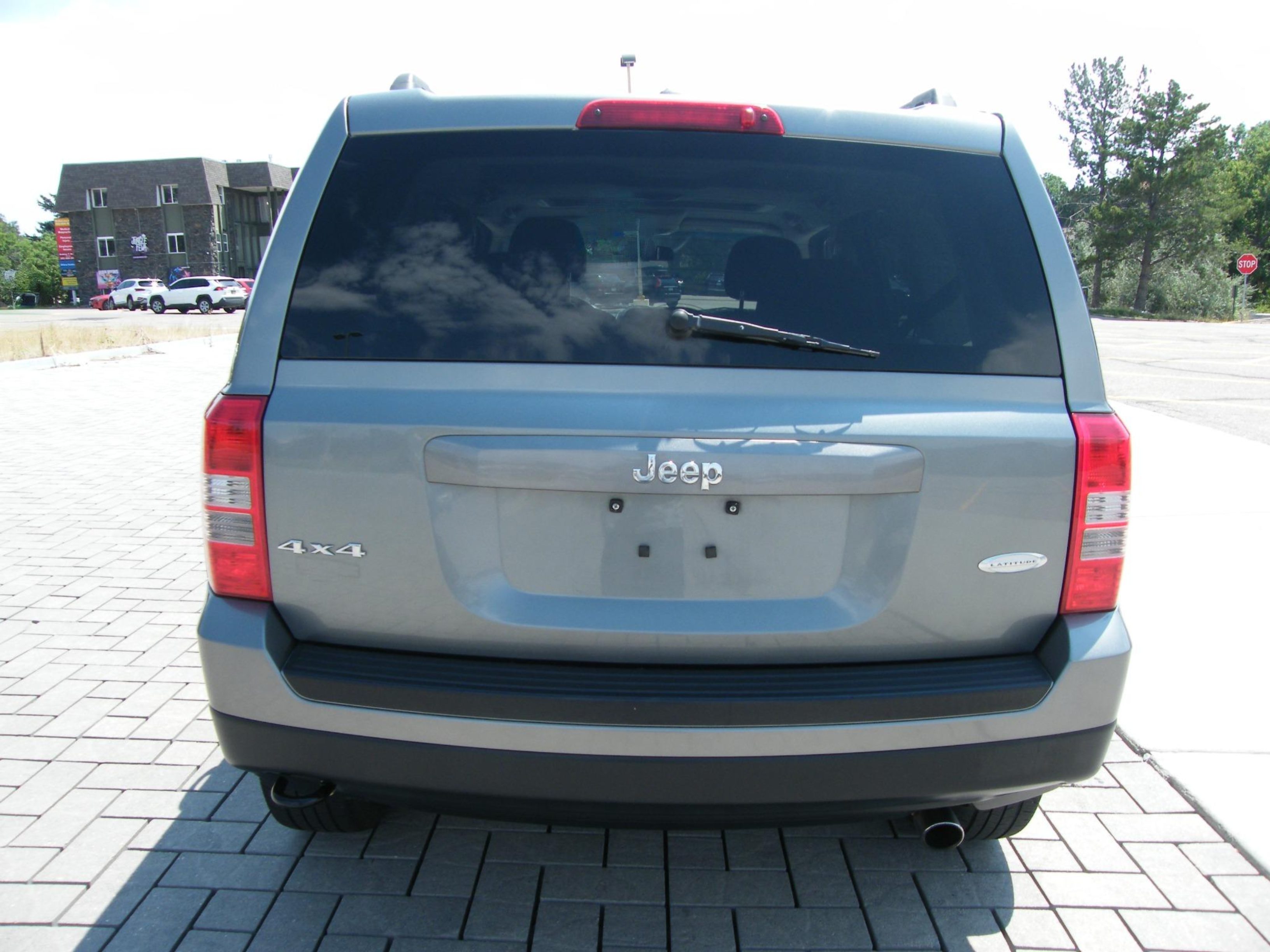 2012 Jeep Patriot Latitude - Photo 25