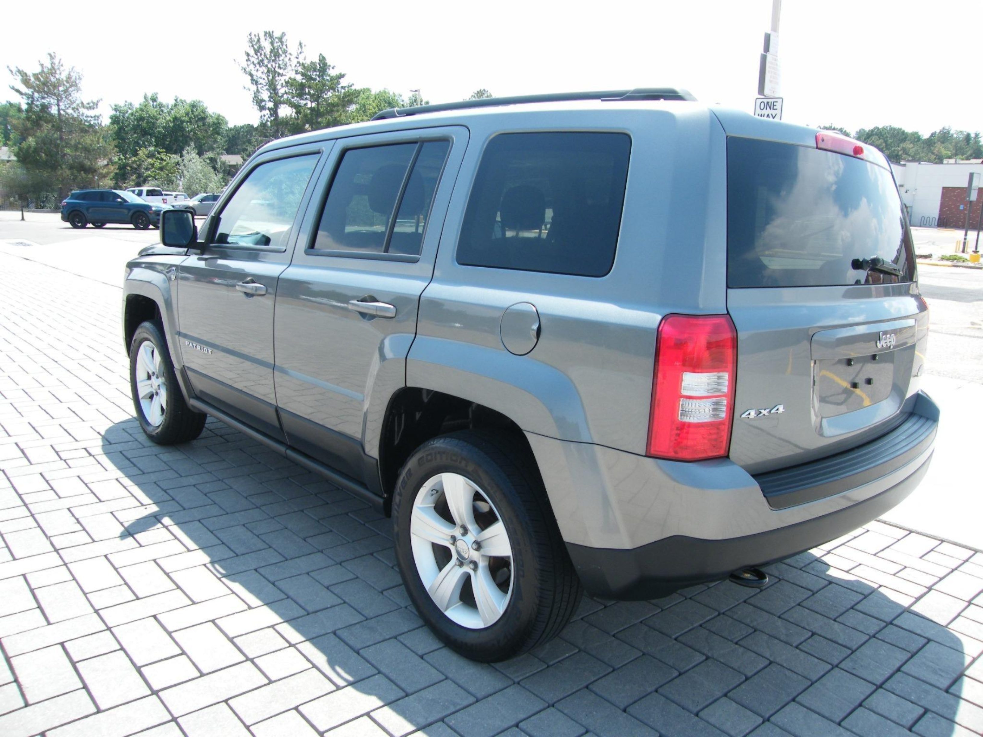 2012 Jeep Patriot Latitude - Photo 26