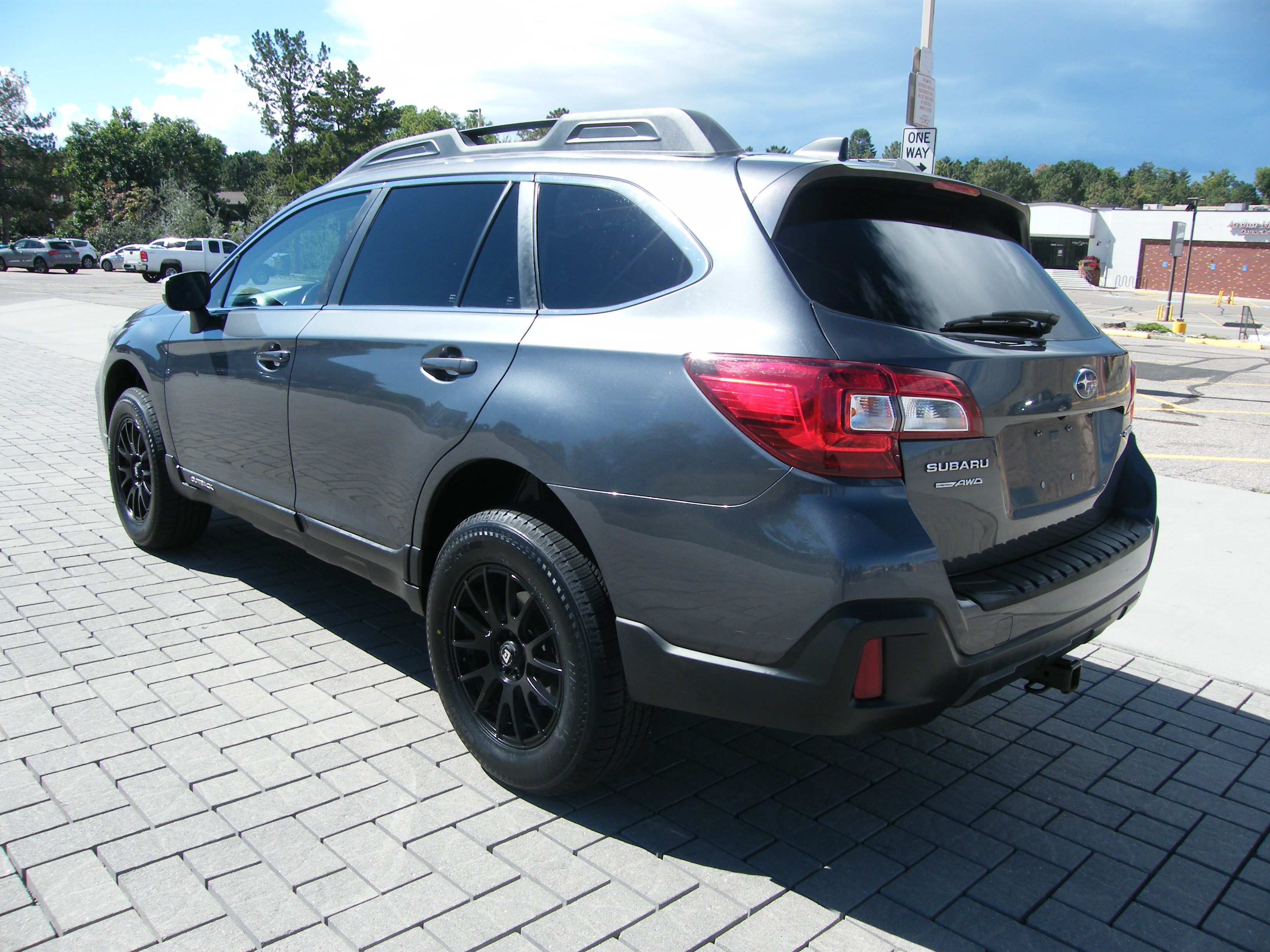2019 Subaru Outback Premium - Photo 28