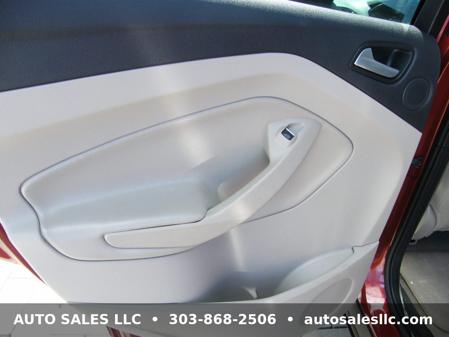 2014 Ford Escape Titanium - Photo 11