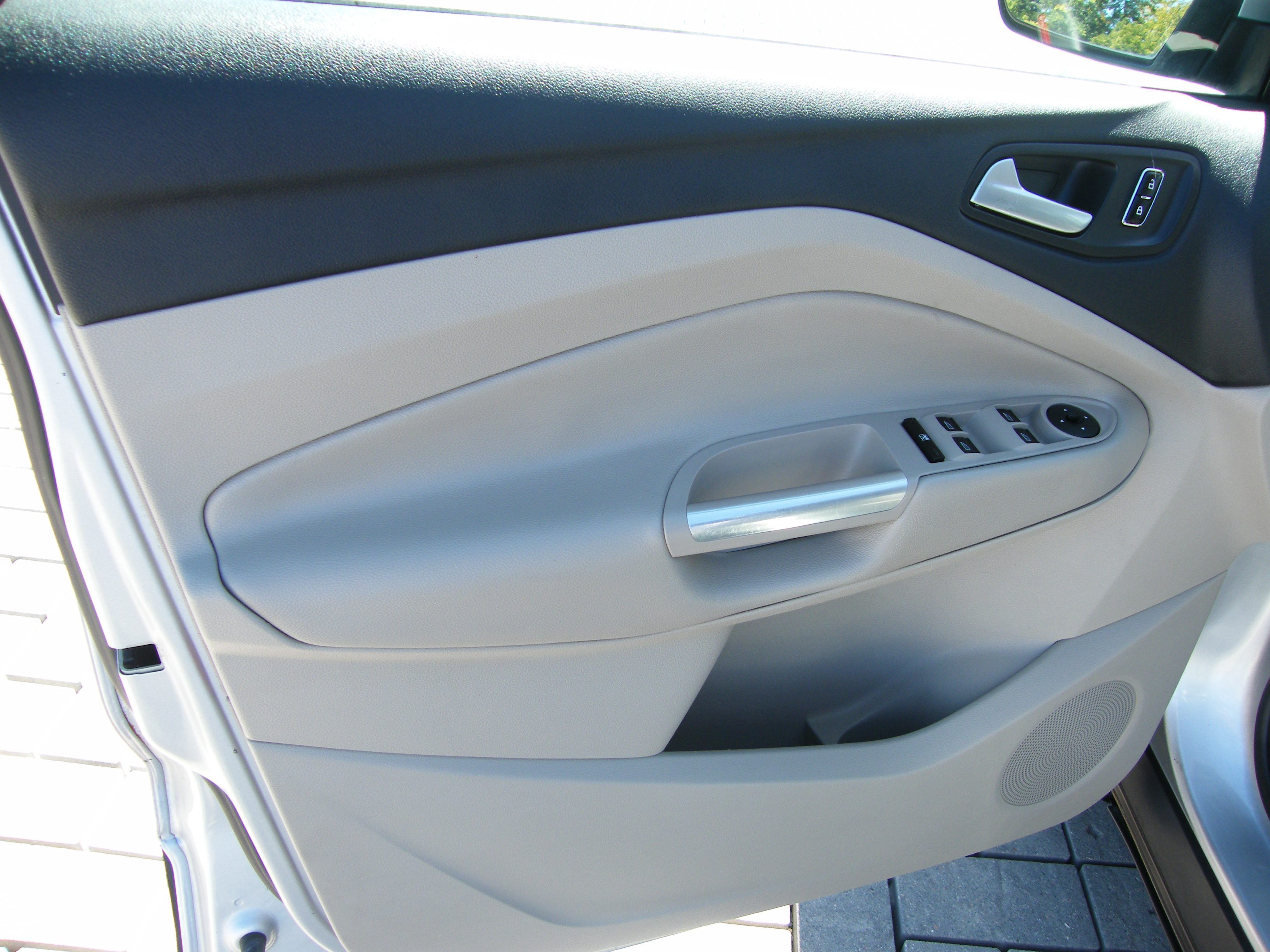 2014 Ford Escape SE - Photo 30
