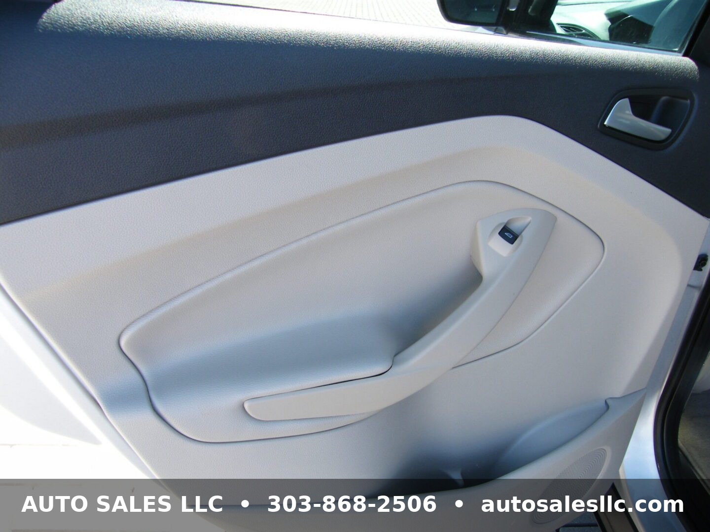 2014 Ford Escape SE - Photo 11
