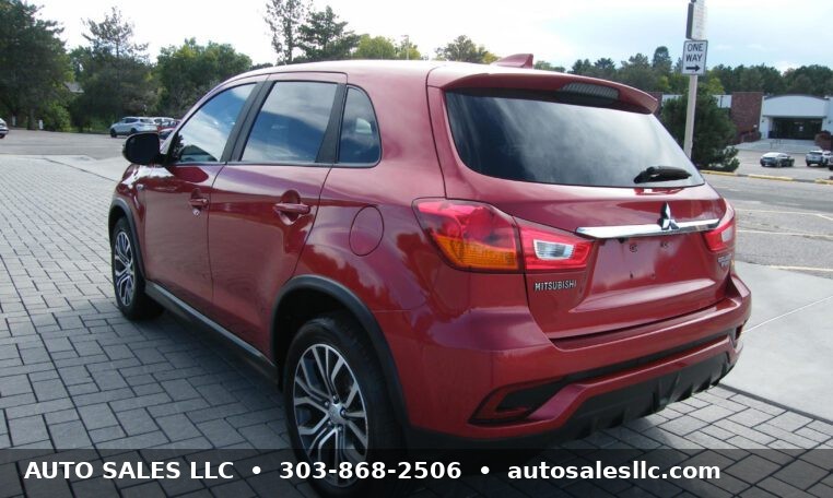 2019 Mitsubishi Outlander Sport SE photo 5