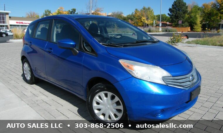 2016 Nissan Versa note SV