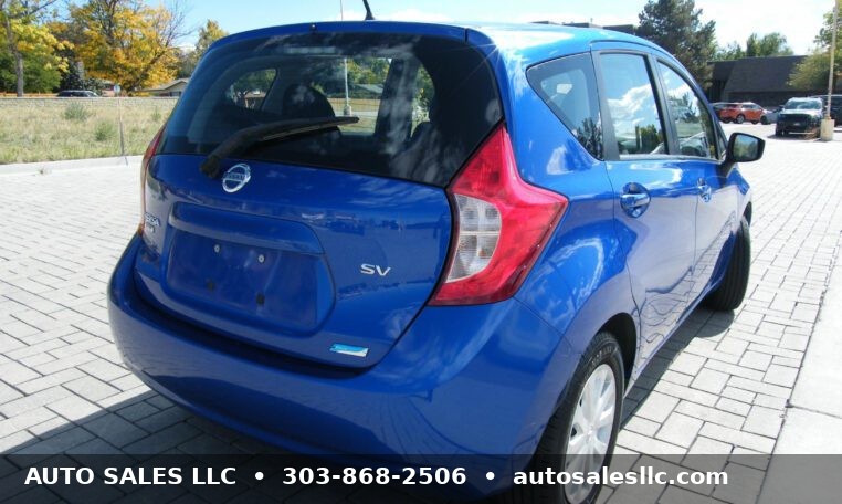 2016 Nissan Versa note SV photo 3