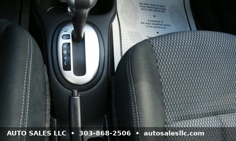 2016 Nissan Versa note SV photo 22