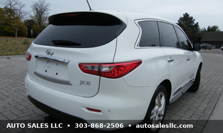 2013 Infiniti JX35 photo 3