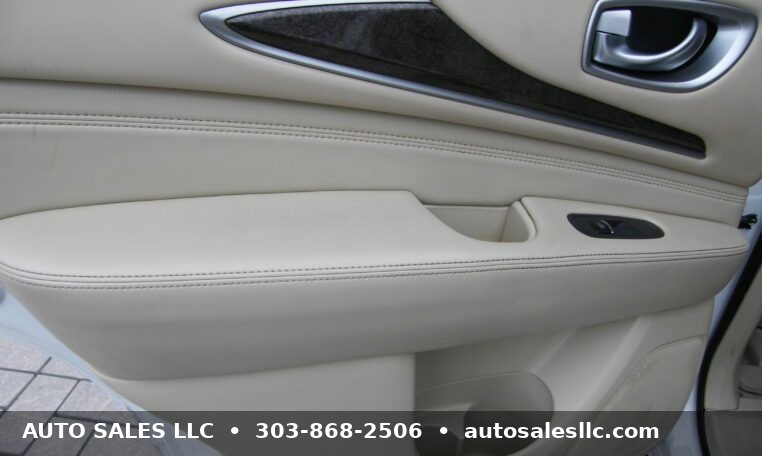 2013 Infiniti JX35 photo 11
