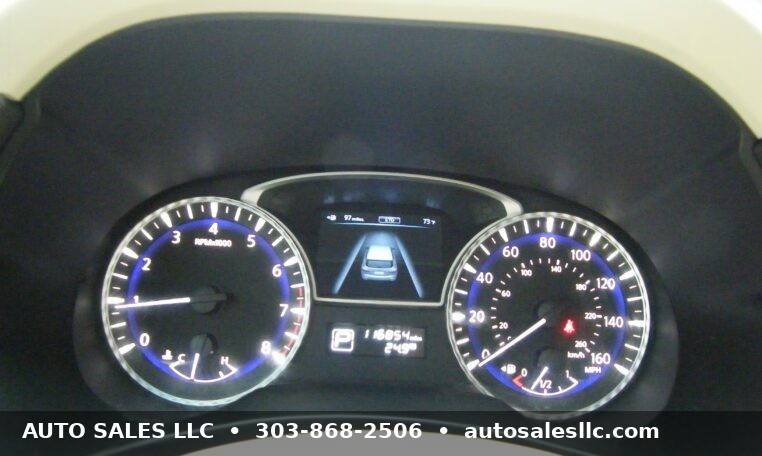 2013 Infiniti JX35 photo 22