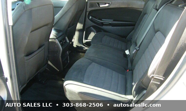 2015 Ford Edge SE AWD photo 12