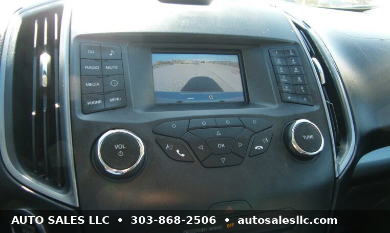 2015 Ford Edge SE AWD photo 20